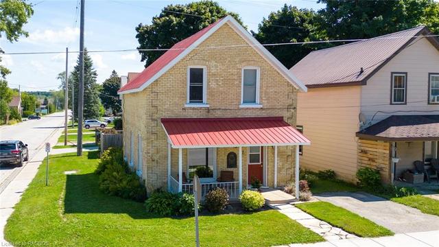 537 Claude Street, House detached with 3 bedrooms, 2 bathrooms and 1 parking in South Bruce Peninsula ON | Image 5