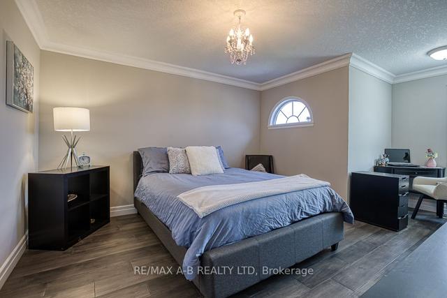 673 Mortimer Dr, House detached with 4 bedrooms, 4 bathrooms and 4 parking in Cambridge ON | Image 25