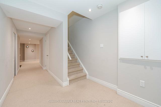 12 Windrow St, House attached with 3 bedrooms, 4 bathrooms and 4 parking in Richmond Hill ON | Image 20