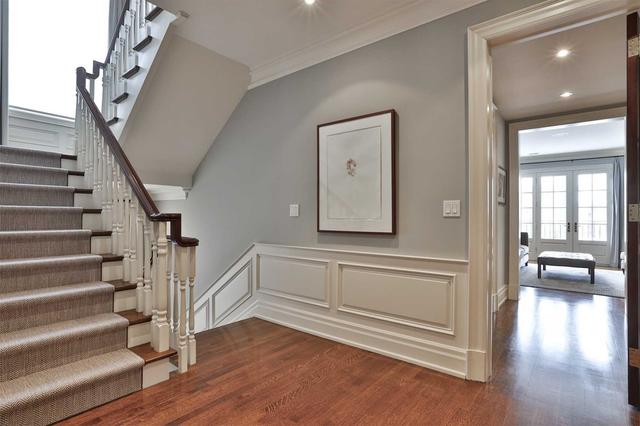 175 Roxborough Dr, House detached with 5 bedrooms, 7 bathrooms and 5 parking in Toronto ON | Image 8