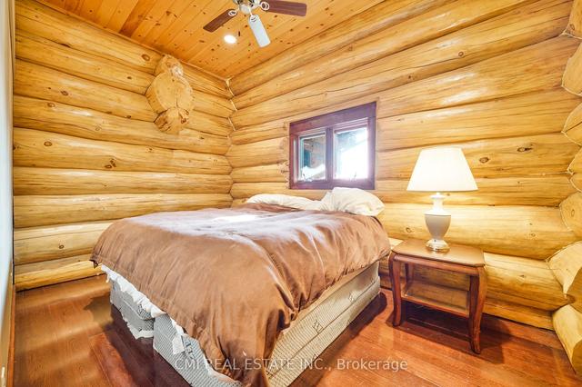 240 Kanichee Mine Rd, House detached with 9 bedrooms, 6 bathrooms and 6 parking in Temagami ON | Image 6