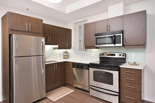 Th 3 - 127 Queen St E, Condo with 2 bedrooms, 3 bathrooms and null parking in Toronto ON | Image 4