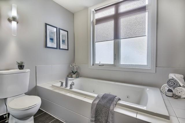 Th32 - 9 Oakburn Cres, Townhouse with 3 bedrooms, 3 bathrooms and 2 parking in Toronto ON | Image 14