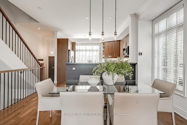 1 - 270 Van Dusen Blvd, House attached with 3 bedrooms, 4 bathrooms and 2 parking in Toronto ON | Image 3