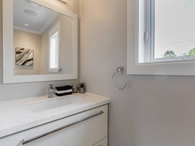 505 Plains Rd, House detached with 3 bedrooms, 3 bathrooms and 4 parking in Toronto ON | Image 15