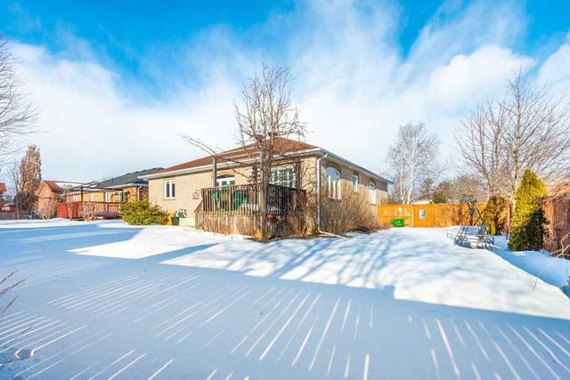 2006 Craig Rd, House detached with 3 bedrooms, 3 bathrooms and 8 parking in Innisfil ON | Image 18