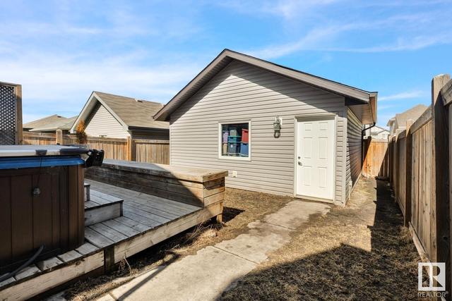 5114 1b Av Sw, House detached with 4 bedrooms, 3 bathrooms and null parking in Edmonton AB | Image 48