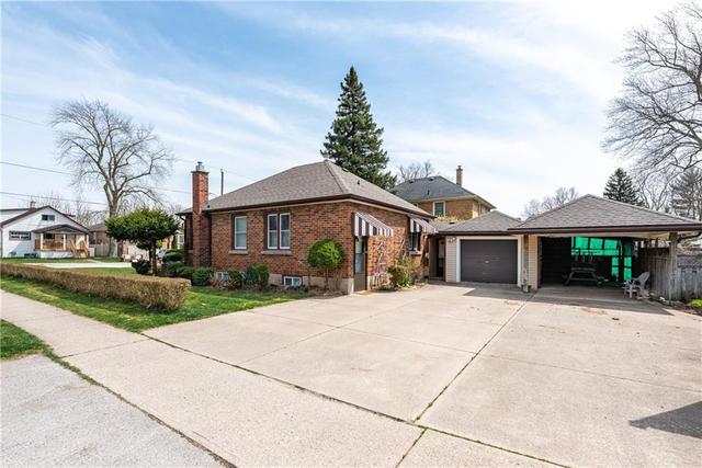 6053 Carlton Avenue, House detached with 3 bedrooms, 2 bathrooms and 6 parking in Niagara Falls ON | Image 27