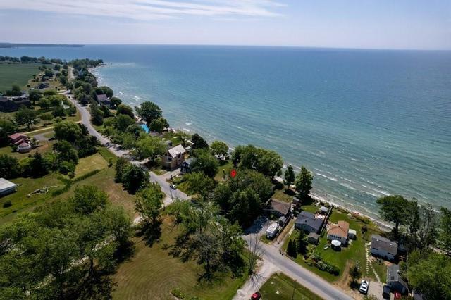 2592 Lakeshore Road, House detached with 4 bedrooms, 1 bathrooms and 4 parking in Haldimand County ON | Image 47
