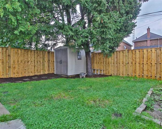 13 Beechwood Ave, House detached with 3 bedrooms, 1 bathrooms and 1 parking in Toronto ON | Image 28