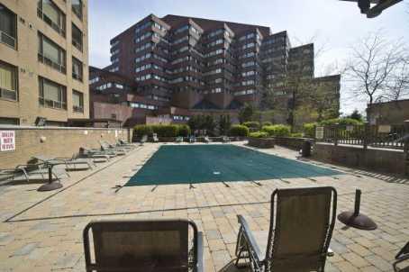 405 - 100 Upper Madison Ave, Condo with 2 bedrooms, 2 bathrooms and 1 parking in Toronto ON | Image 7