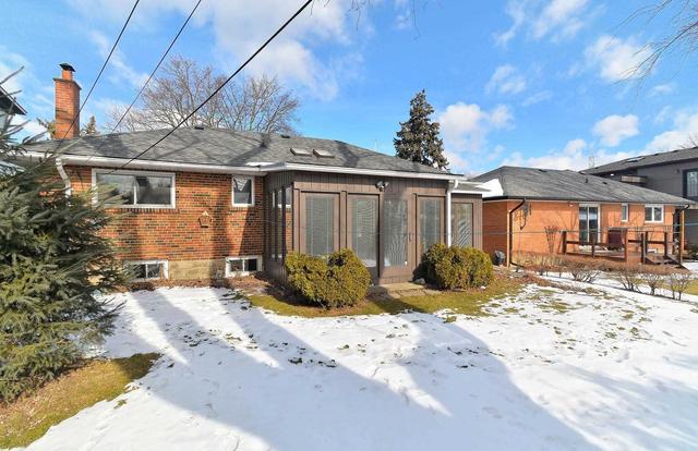 191 Princess Margaret Blvd, House detached with 3 bedrooms, 2 bathrooms and 5 parking in Toronto ON | Image 15