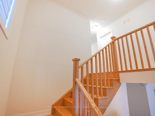 605 Etheridge Ave, House detached with 4 bedrooms, 4 bathrooms and 2 parking in Milton ON | Image 8