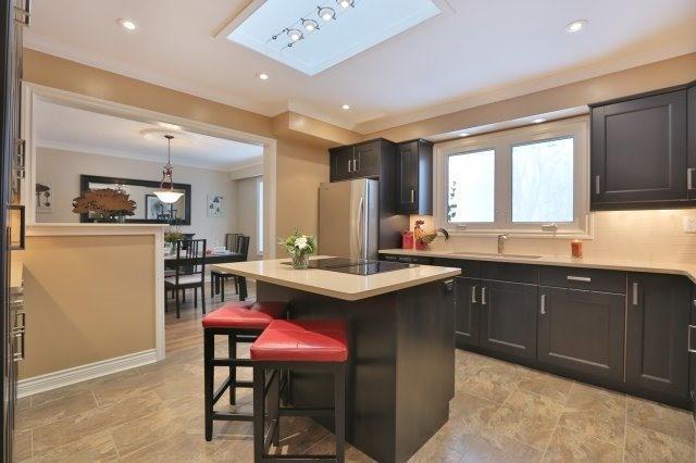 8649 Appleby Line, House detached with 4 bedrooms, 3 bathrooms and 10 parking in Milton ON | Image 6