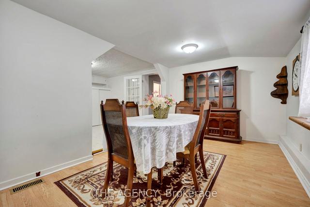 412 Maple Ave S, House detached with 2 bedrooms, 2 bathrooms and 3 parking in Brant ON | Image 3