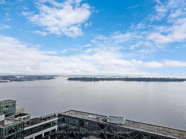 2509 - 15 Queens Quay E, Condo with 2 bedrooms, 1 bathrooms and 1 parking in Toronto ON | Image 32