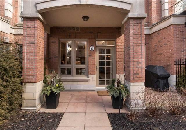th12 - 20 Burkebrook Pl, Townhouse with 3 bedrooms, 3 bathrooms and 2 parking in Toronto ON | Image 1