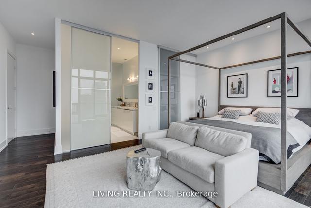 4603 - 33 Charles St E, Condo with 2 bedrooms, 3 bathrooms and 2 parking in Toronto ON | Image 10