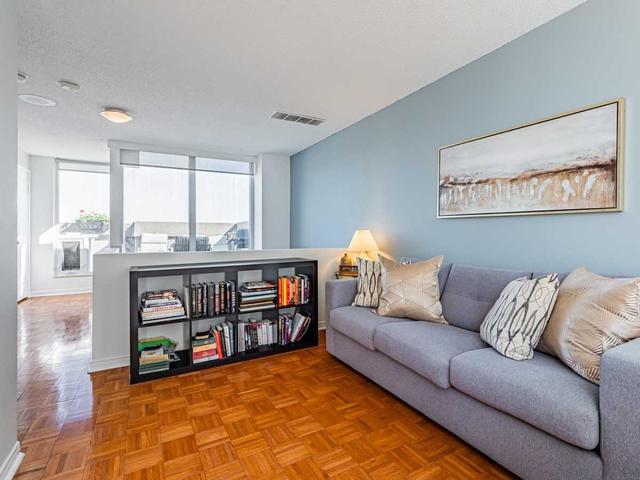 ph#5 - 360 Bloor St E, Condo with 1 bedrooms, 2 bathrooms and 1 parking in Toronto ON | Image 13