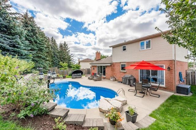 45 Dunhill Crescent, House detached with 3 bedrooms, 2 bathrooms and 4 parking in Guelph ON | Image 30