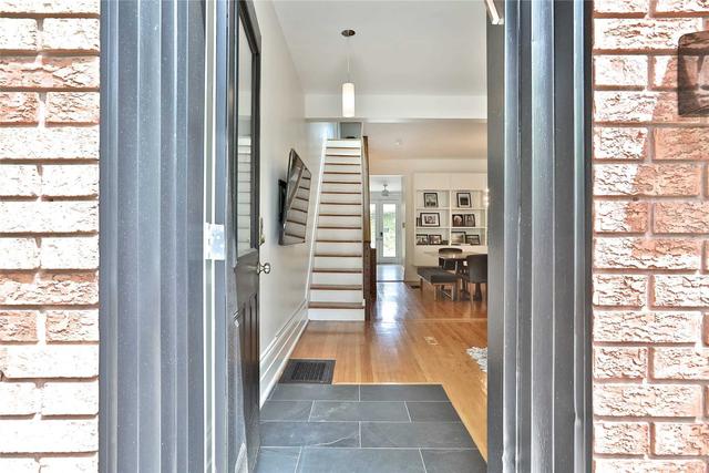 365 Howland Ave, House detached with 3 bedrooms, 3 bathrooms and 2 parking in Toronto ON | Image 23