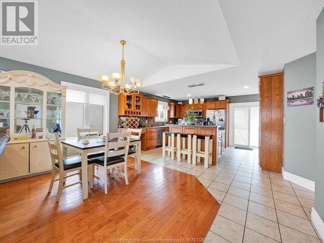 352 Millbrook Drive, House detached with 4 bedrooms, 2 bathrooms and null parking in Kingsville ON | Image 11
