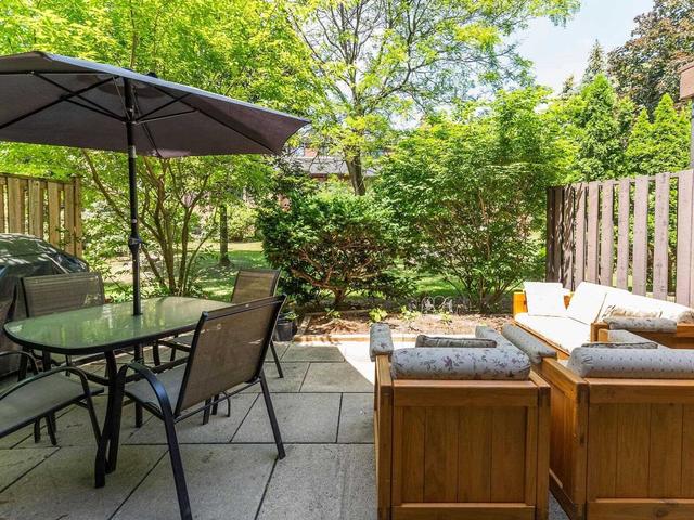 10 Gypsy Roseway, Townhouse with 3 bedrooms, 3 bathrooms and 2 parking in Toronto ON | Image 28