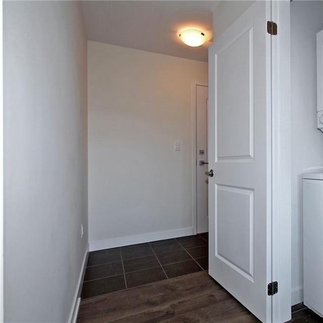 431 - 101 Shoreview Pl, Condo with 2 bedrooms, 1 bathrooms and 1 parking in Hamilton ON | Image 5