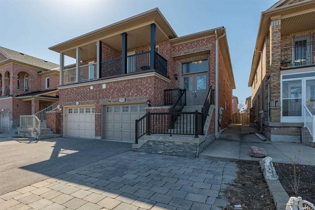 295 Deepsprings Cres, House semidetached with 4 bedrooms, 4 bathrooms and 5.5 parking in Vaughan ON | Image 12