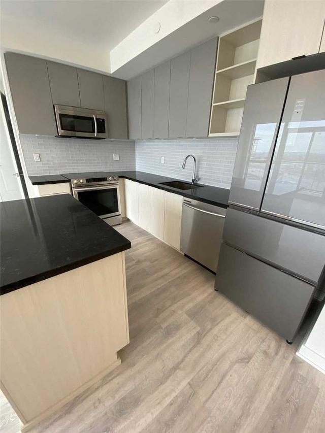 502 - 4699 Glen Erin Dr, Condo with 2 bedrooms, 2 bathrooms and 1 parking in Mississauga ON | Image 1