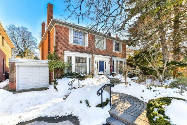 427 Lytton Blvd, House detached with 4 bedrooms, 4 bathrooms and 3 parking in Toronto ON | Image 14