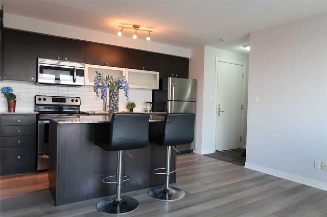 2210 - 2015 Sheppard Ave E, Condo with 2 bedrooms, 2 bathrooms and 1 parking in Toronto ON | Image 21