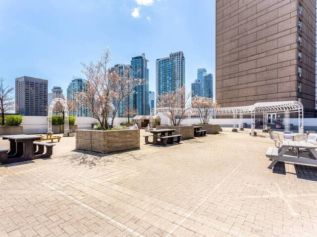 2520 - 25 The Esplanade St, Condo with 1 bedrooms, 1 bathrooms and 0 parking in Toronto ON | Image 28