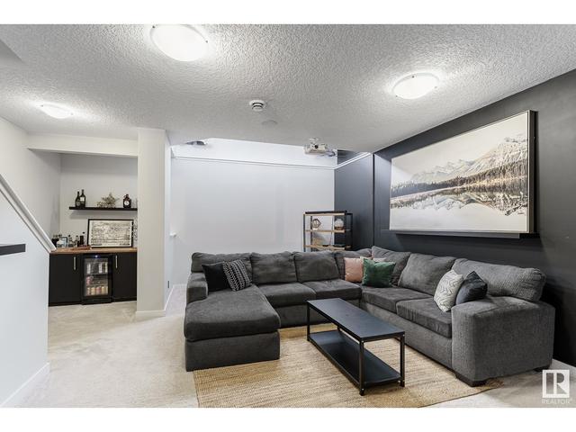 2344 83 St Sw, House detached with 3 bedrooms, 2 bathrooms and 4 parking in Edmonton AB | Image 32