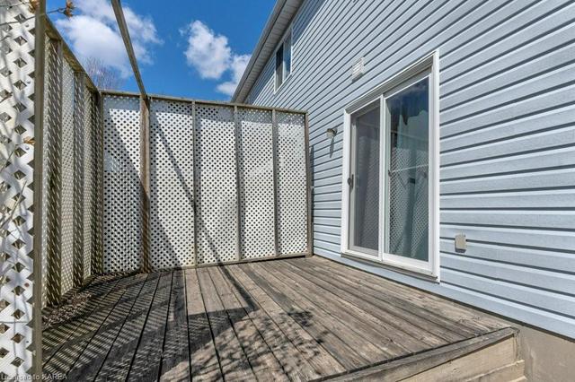 833 Edgar Street, House semidetached with 3 bedrooms, 2 bathrooms and 6 parking in Kingston ON | Image 26