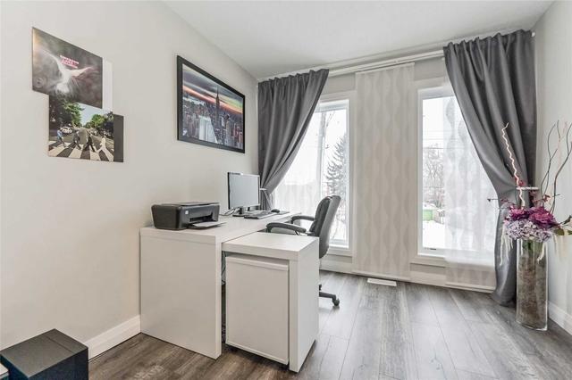 at2 - 53 Arthur St S, Townhouse with 2 bedrooms, 2 bathrooms and 1 parking in Guelph ON | Image 9