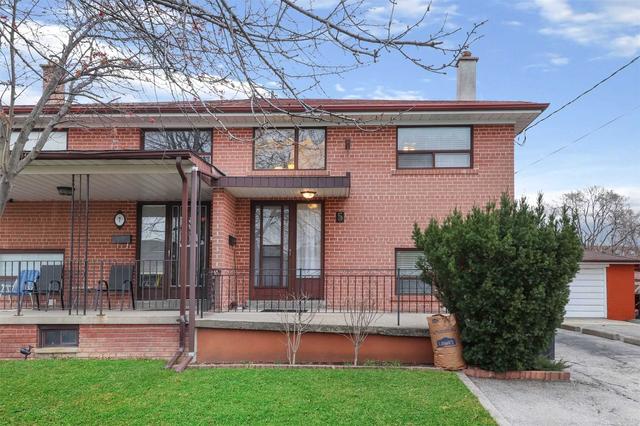 5 Tampa Terr, House semidetached with 4 bedrooms, 2 bathrooms and 6 parking in Toronto ON | Image 12
