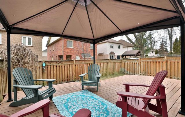 51 Harnesworth Cres, House semidetached with 3 bedrooms, 3 bathrooms and 3 parking in Hamilton ON | Image 22