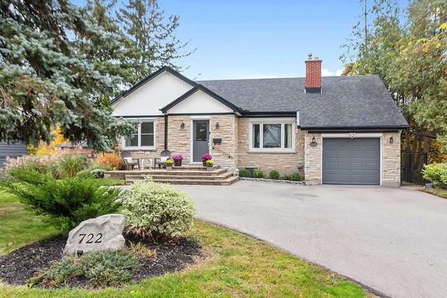 722 Cedar Ave, House detached with 3 bedrooms, 3 bathrooms and 5 parking in Burlington ON | Image 1