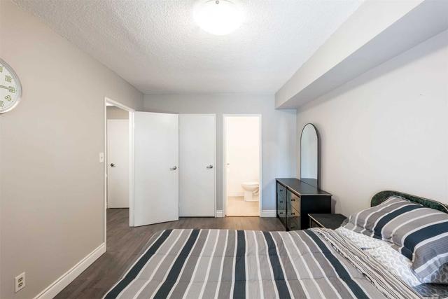 202 - 1000 Cedarglen Gate, Condo with 2 bedrooms, 2 bathrooms and 1 parking in Mississauga ON | Image 9