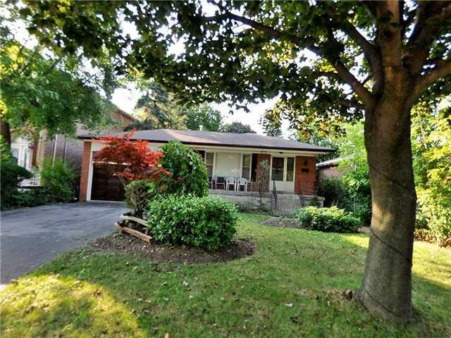 197 Holmes Ave, House detached with 3 bedrooms, 3 bathrooms and 2 parking in Toronto ON | Image 1