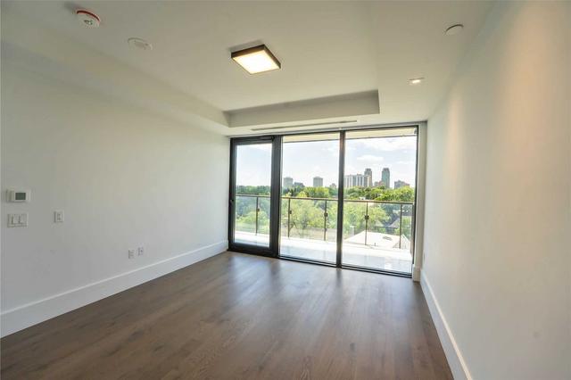1009 - 215 Lonsdale Rd, Condo with 2 bedrooms, 2 bathrooms and 0 parking in Toronto ON | Image 19