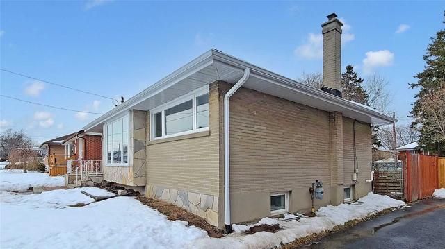 261 Wilson Rd S, House detached with 3 bedrooms, 2 bathrooms and 3 parking in Oshawa ON | Image 31