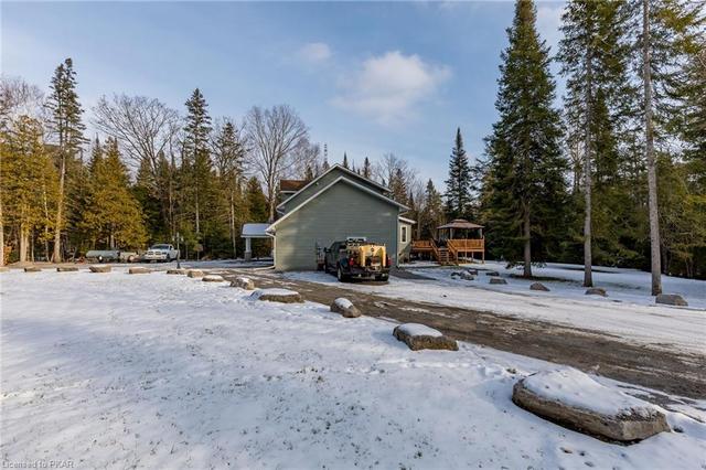 6 Fire Route 46, House detached with 4 bedrooms, 3 bathrooms and 11 parking in Trent Lakes ON | Image 42