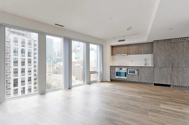 1702 - 60 Shuter St, Condo with 2 bedrooms, 2 bathrooms and 0 parking in Toronto ON | Image 3