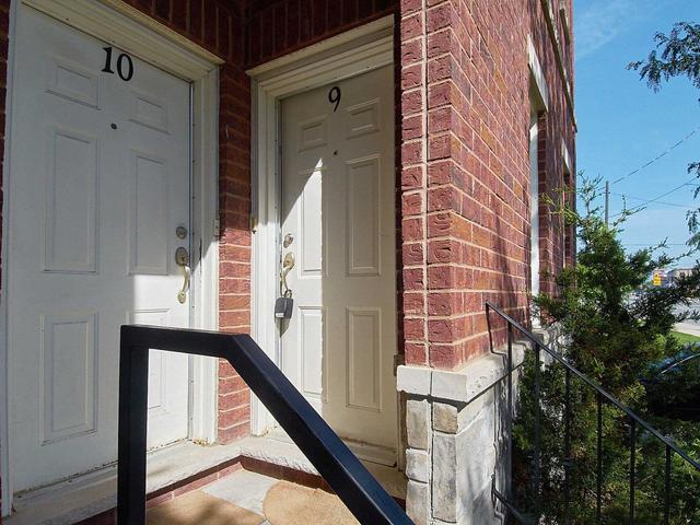9 - 2964 Islington Ave, Townhouse with 2 bedrooms, 2 bathrooms and 1 parking in Toronto ON | Image 11