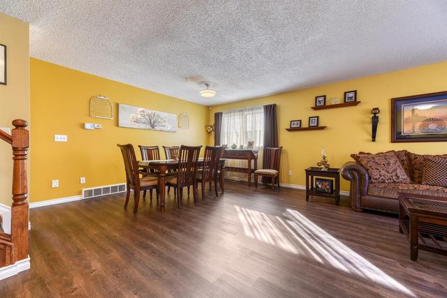 15 Plainsview Road, House detached with 3 bedrooms, 2 bathrooms and 8 parking in Wheatland County AB | Image 1