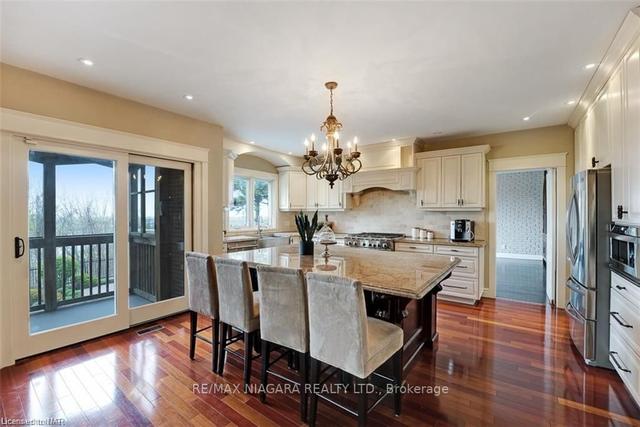 35 Clearview Hts, House detached with 4 bedrooms, 5 bathrooms and 8 parking in St. Catharines ON | Image 8