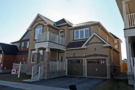429 Gooch Cres, House detached with 4 bedrooms, 3 bathrooms and 2 parking in Milton ON | Image 1