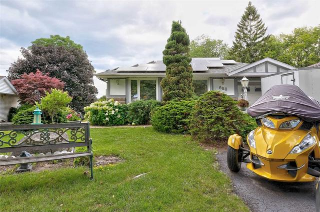 688 Down Cres, House detached with 3 bedrooms, 2 bathrooms and 5 parking in Oshawa ON | Image 14